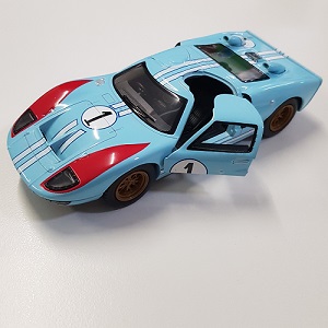 KG520280 Kinsmart Ford GT40 MKII 1966 Heritage die cast schaalmodel met pullback motor 1:32